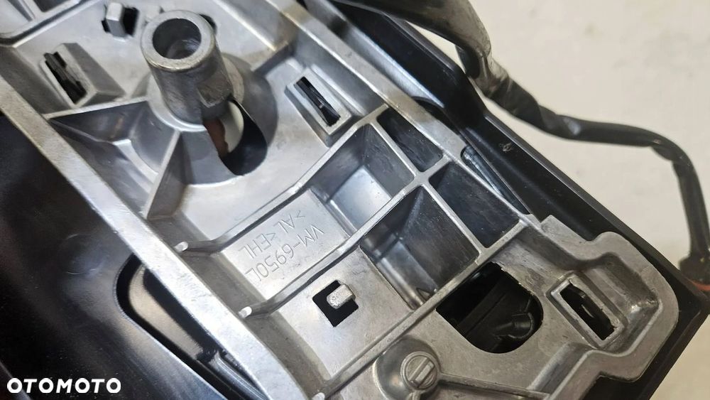 LUSTERKO LEWE DŁUGIE IVECO DAILY 8PIN 2014 - 9