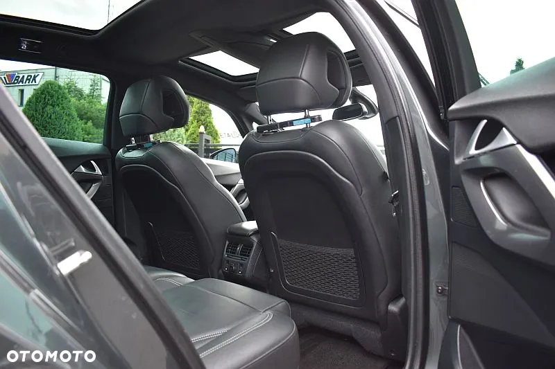 Citroën DS5 2.0 HDi Hybrid4 SportChic MCP - 24