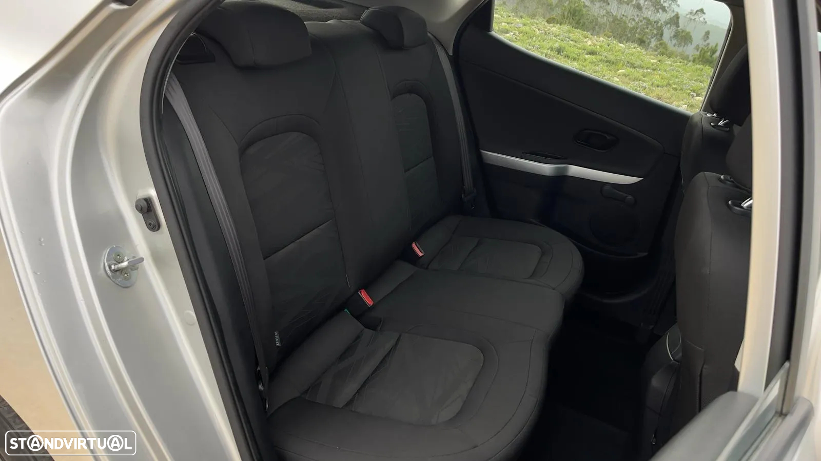 Kia Ceed 1.4 CRDi ECO - 12