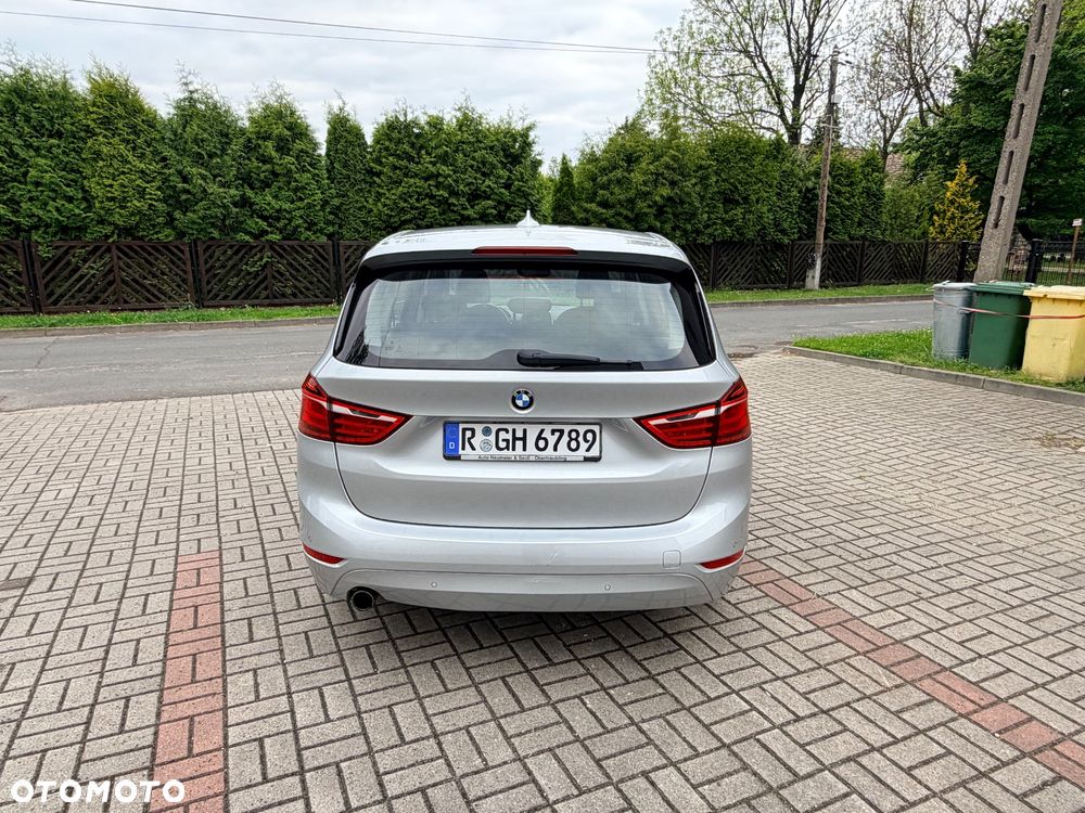 BMW Seria 2 218i Advantage - 5
