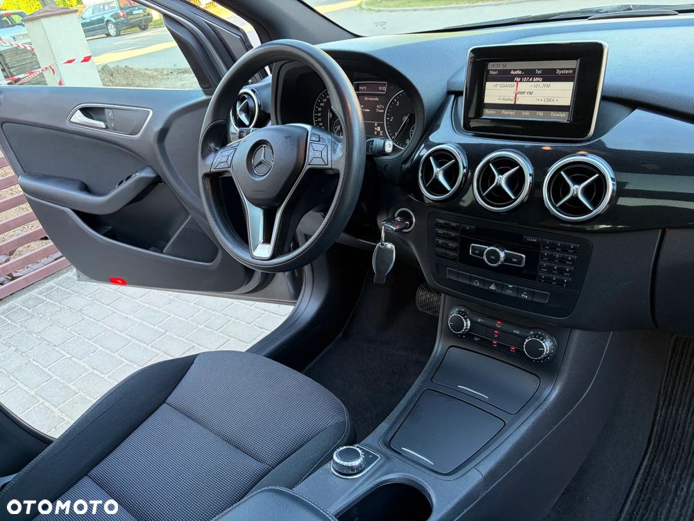 Mercedes-Benz Klasa B 180 CDI 7G-DCT - 26