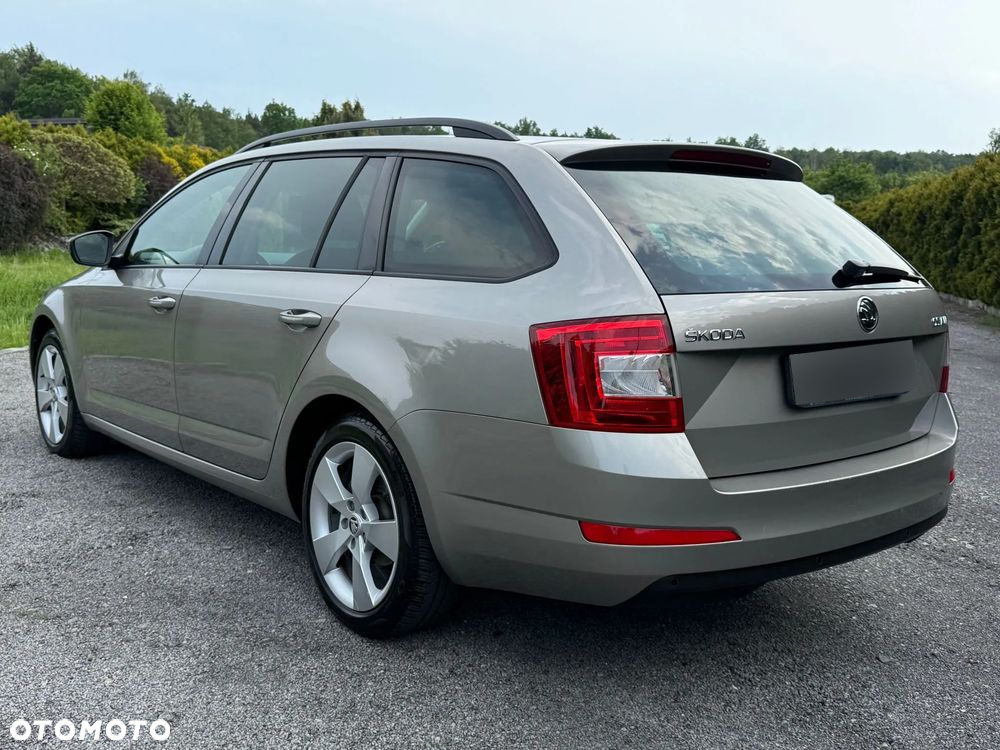 Skoda Octavia 2.0 TDI SCR Style DSG - 5