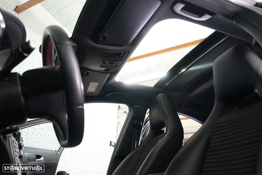 Mercedes-Benz A 180 d AMG Line - 31