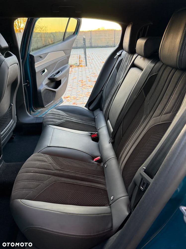 Peugeot 408 1.2 PureTech GT S&S EAT8 - 20