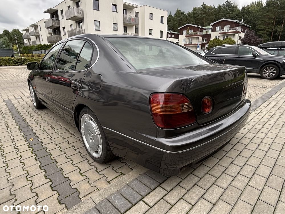 Lexus GS - 3