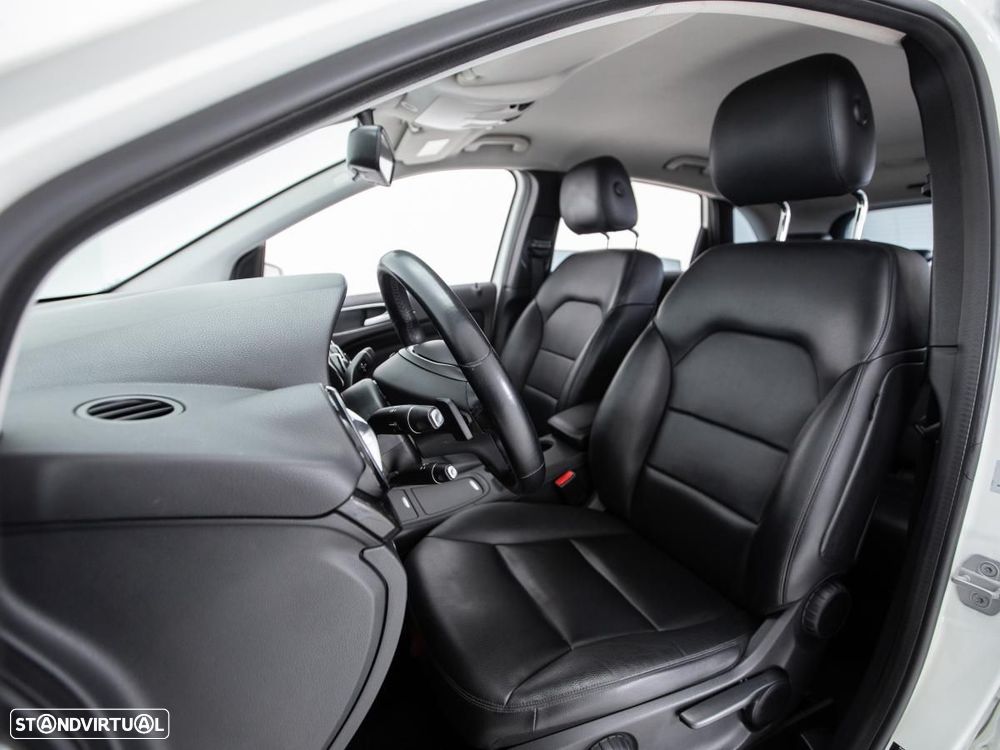 Mercedes-Benz B 180 - 9