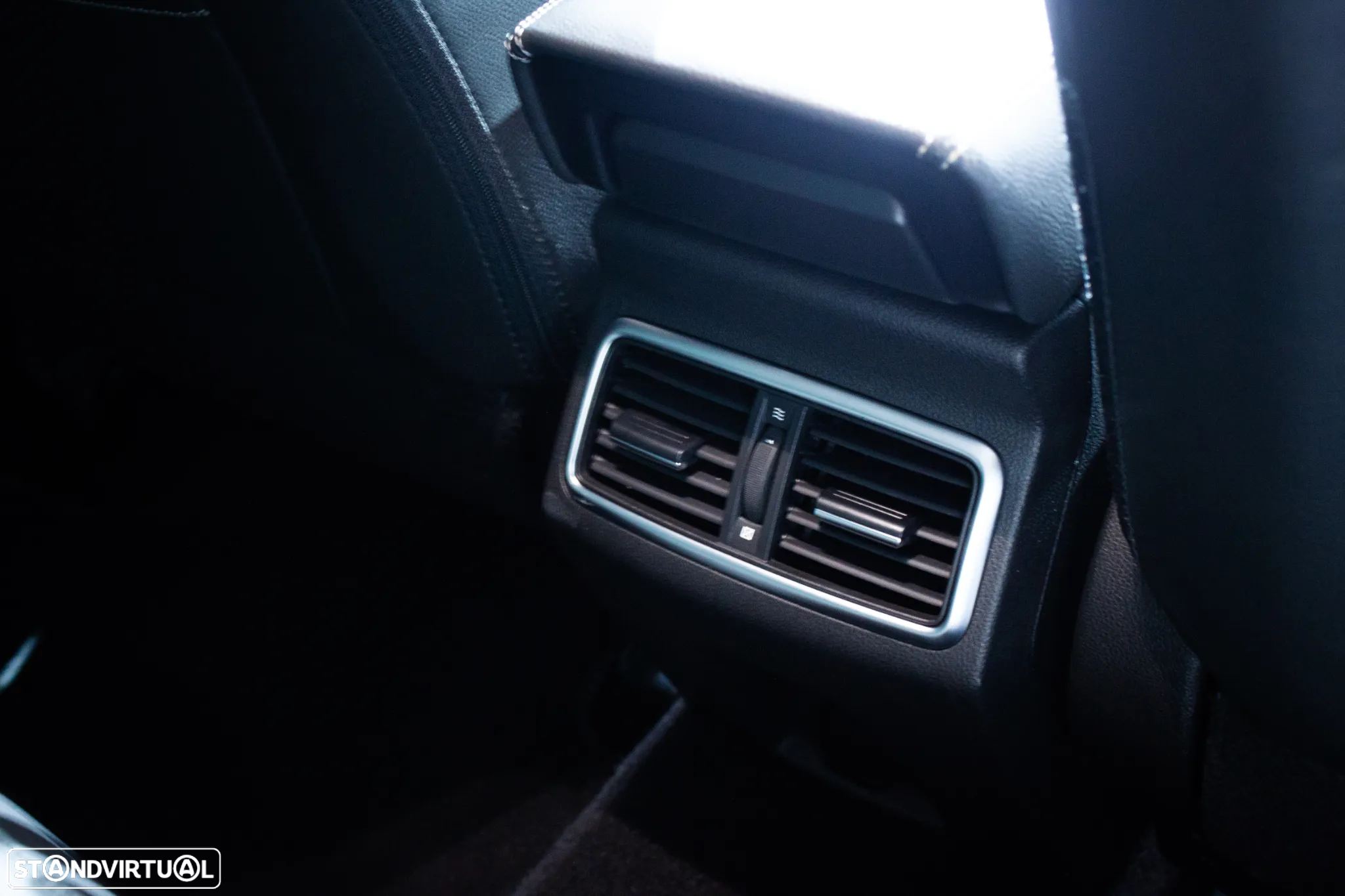 Renault Mégane Sport Tourer ENERGY dCi 110 EDC BOSE EDITION - 13