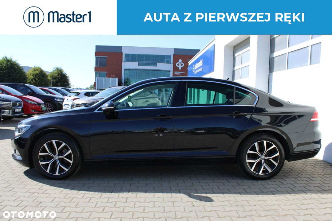 Volkswagen Passat 2.0 TDI SCR Comfortline - 3
