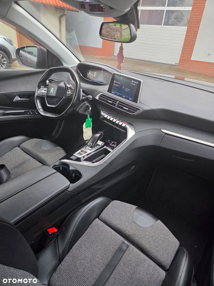 Peugeot 5008 2.0 BlueHDI Crossway S&S EAT8 - 24