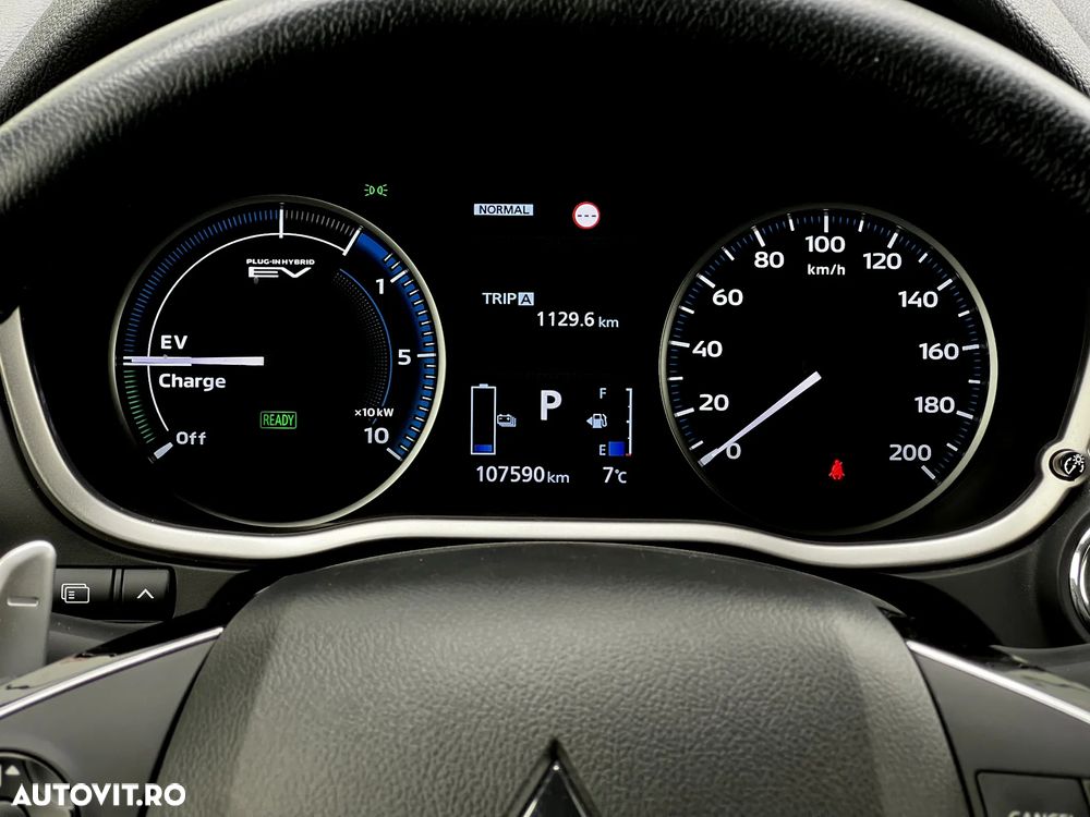 Mitsubishi Eclipse-Cross - 24