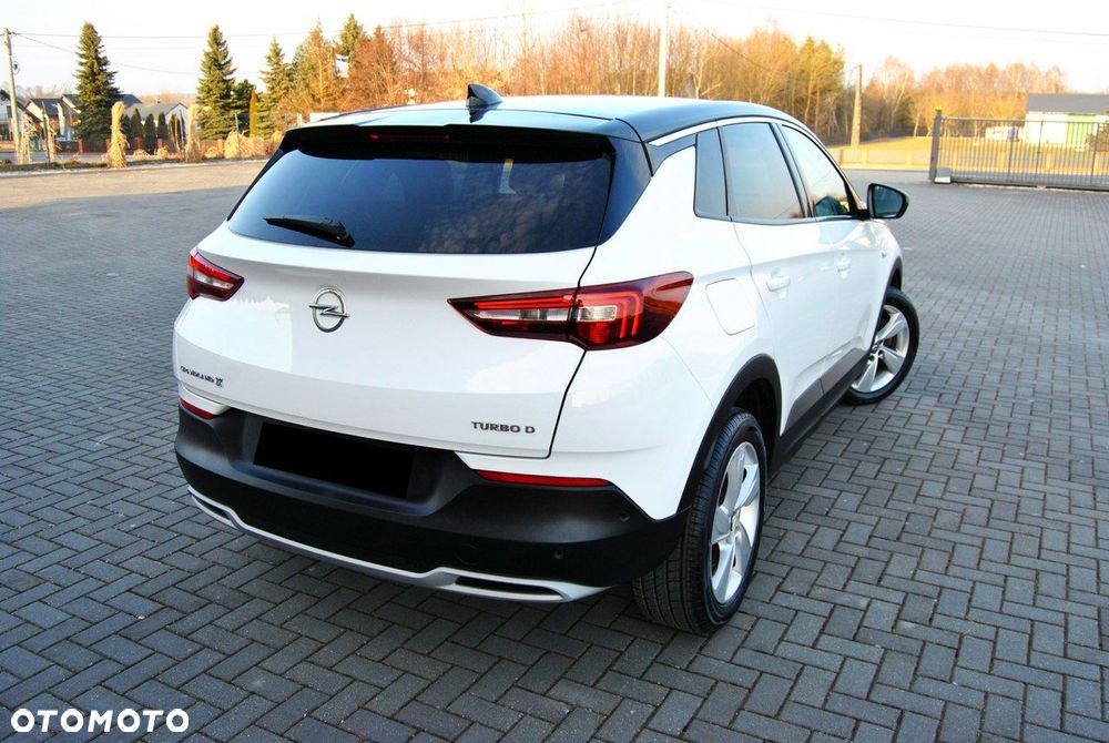 Opel Grandland X 1.6 D Start/Stop Business Edition - 4