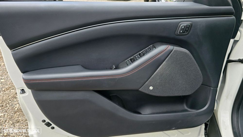 Ford Mustang Mach-E 98.7 kWh Premium AWD - 8