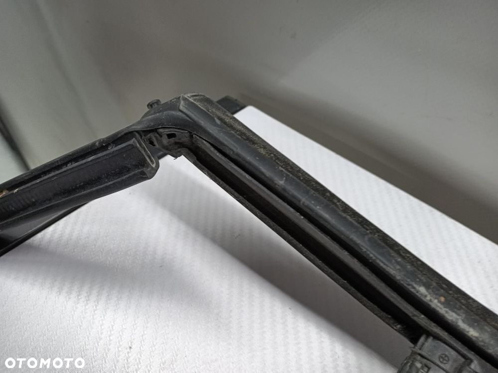 USZCZELKA SZYBY TYŁ TYLNA LEWA VW TIGUAN II 5NA839431 - 8