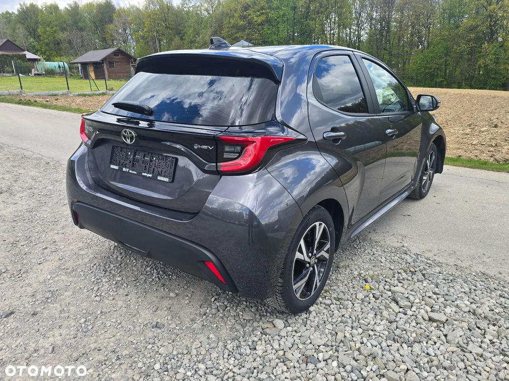 Toyota Yaris 1.5 VVT-i Style - 9
