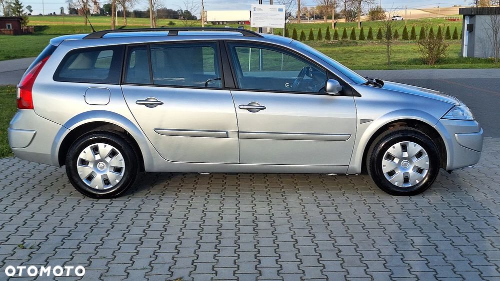 Renault Megane 1.6 16V 100 Authentique - 12