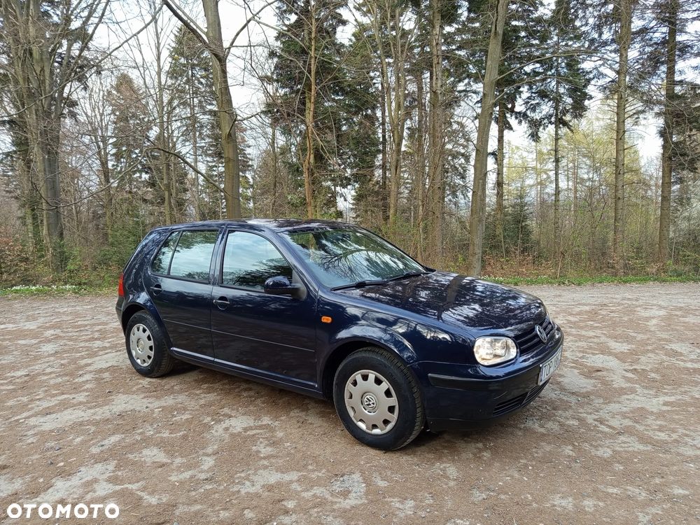 Volkswagen Golf 1.6 - 2