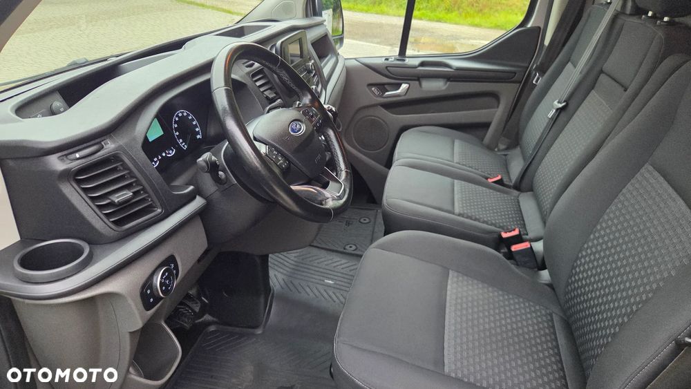 Ford Transit Custom - 23