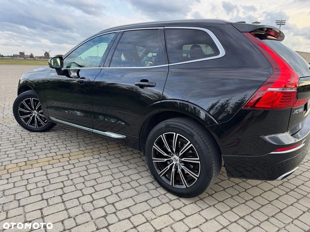 Volvo XC 60 D5 AWD Inscription - 4