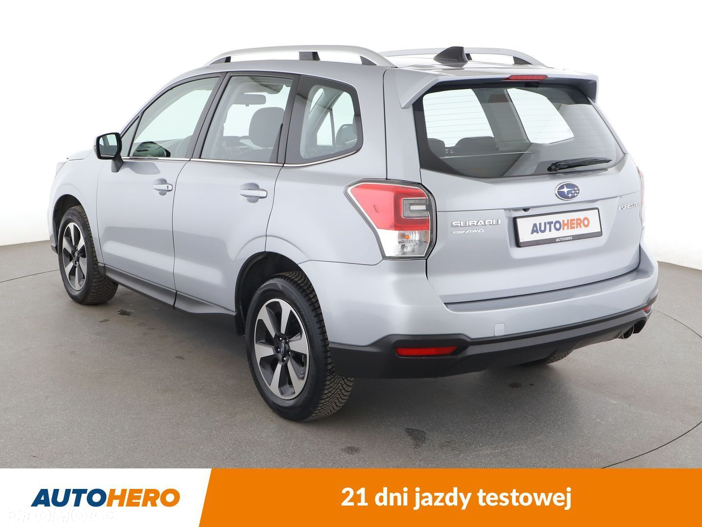 Subaru Forester 2.0 i Active Lineartronic - 4