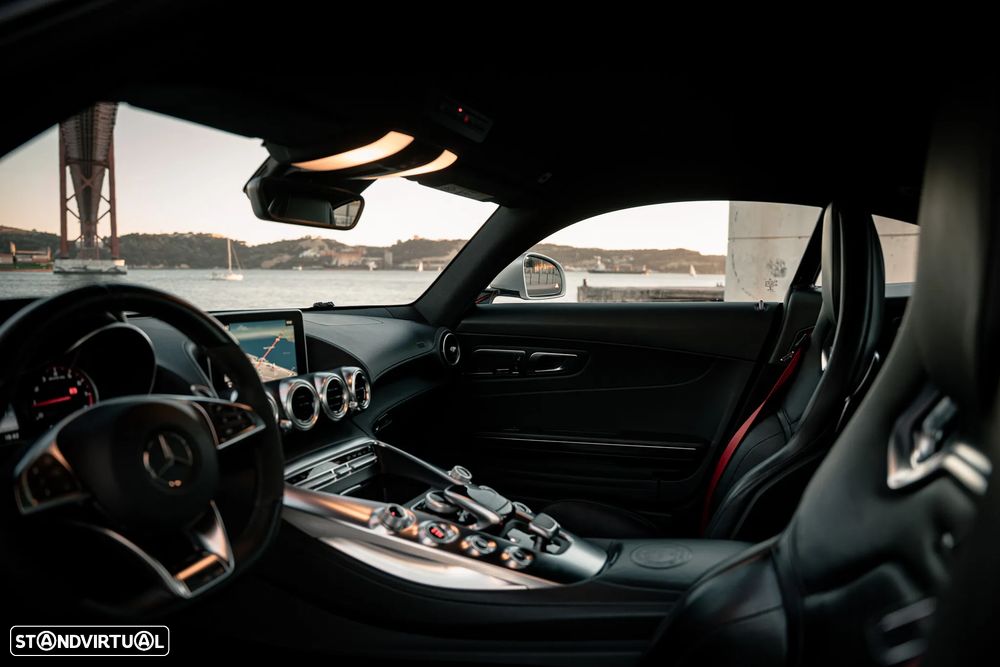 Mercedes-Benz AMG GT S Speedshift 7G-DCT - 12