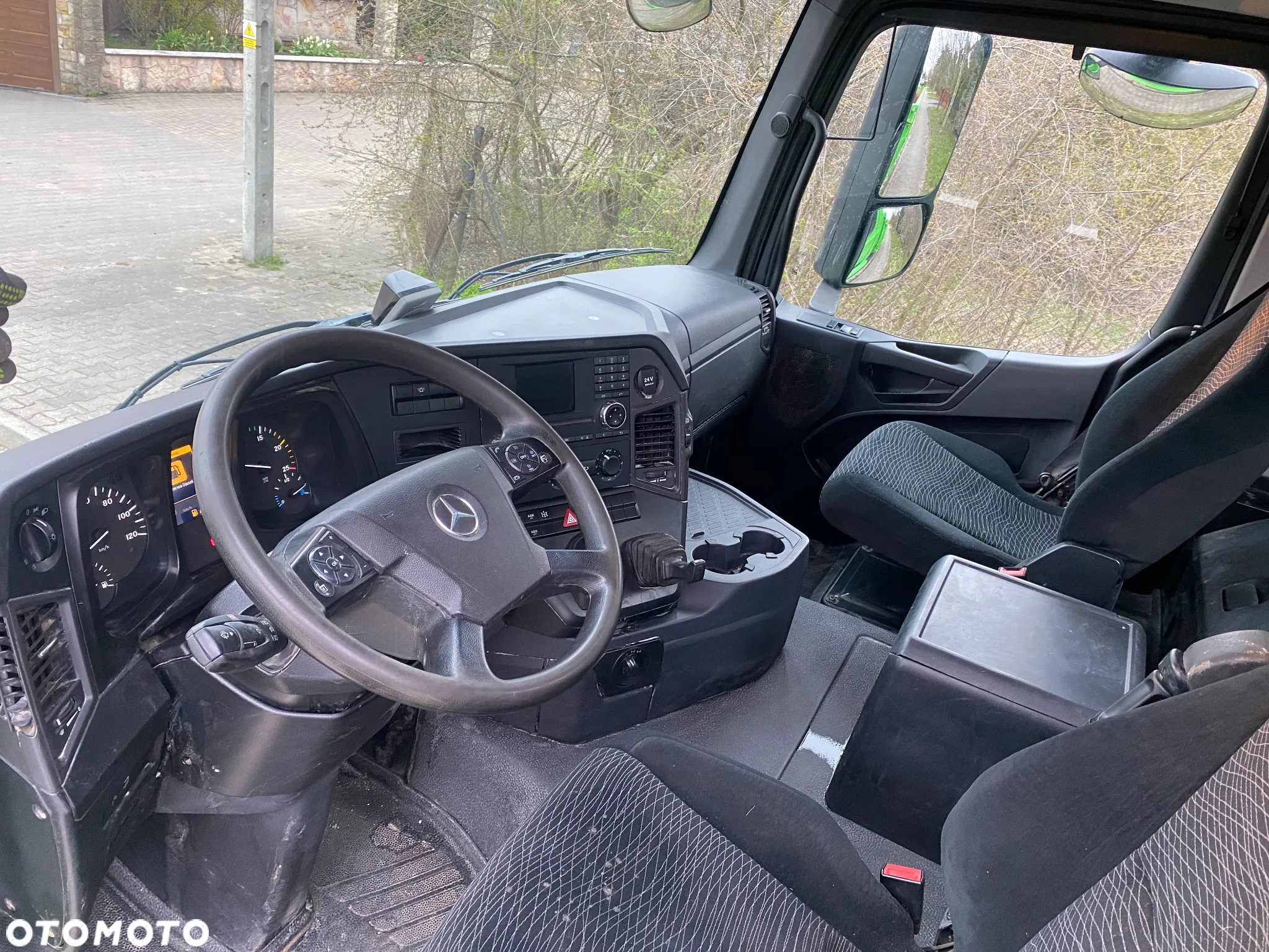Mercedes-Benz Arocs 3248 MP4 Meiller kipper bordmatik imoport z Niemiec - 9