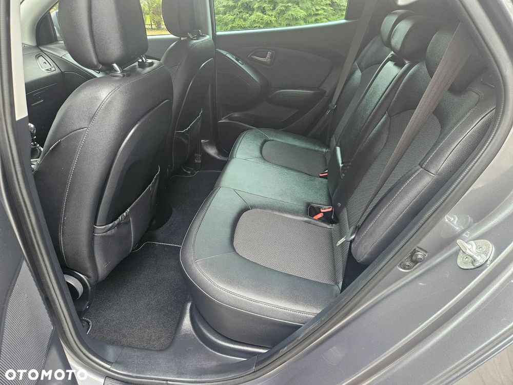 Hyundai ix35 1.6 2WD Fifa World Cup Edition - 22