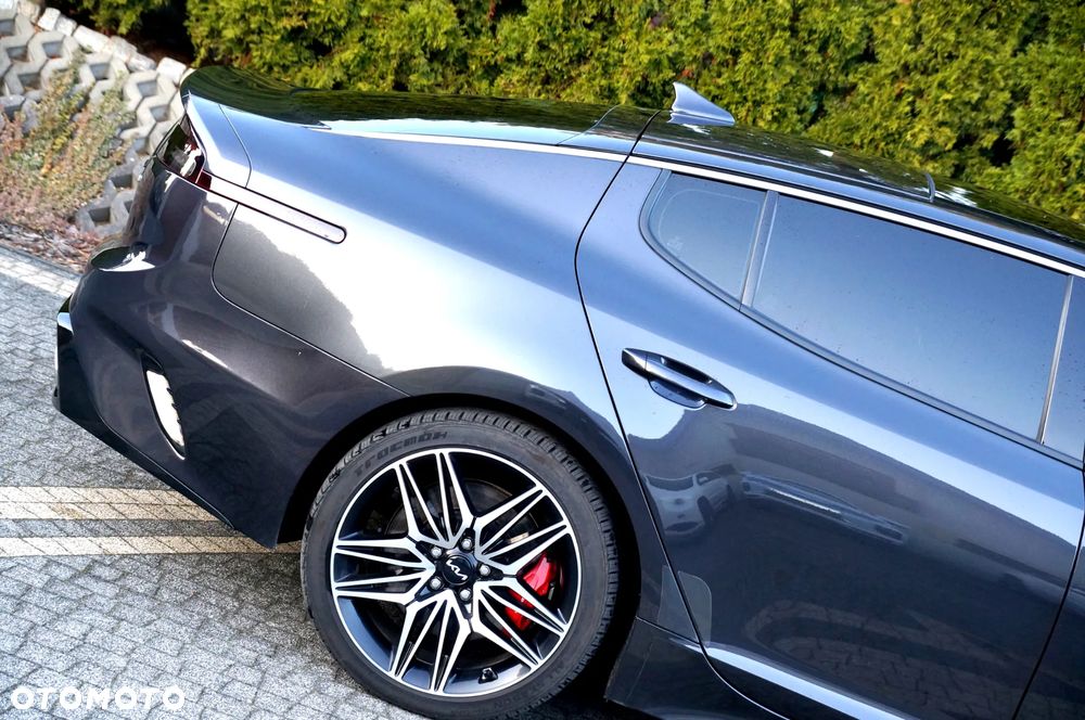 Kia Stinger - 39