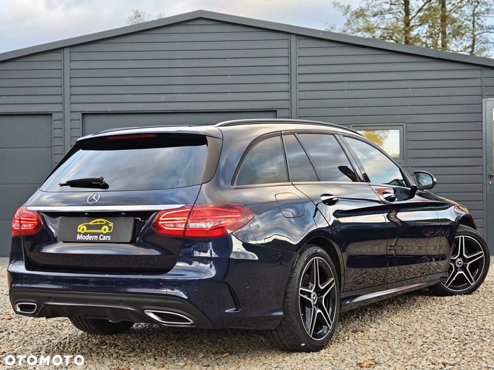 Mercedes-Benz Klasa C 220 d 4Matic T 9G-TRONIC AMG Line - 12