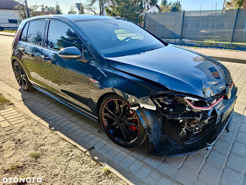 Volkswagen Golf GTI (BlueMotion Technology) DSG - 6