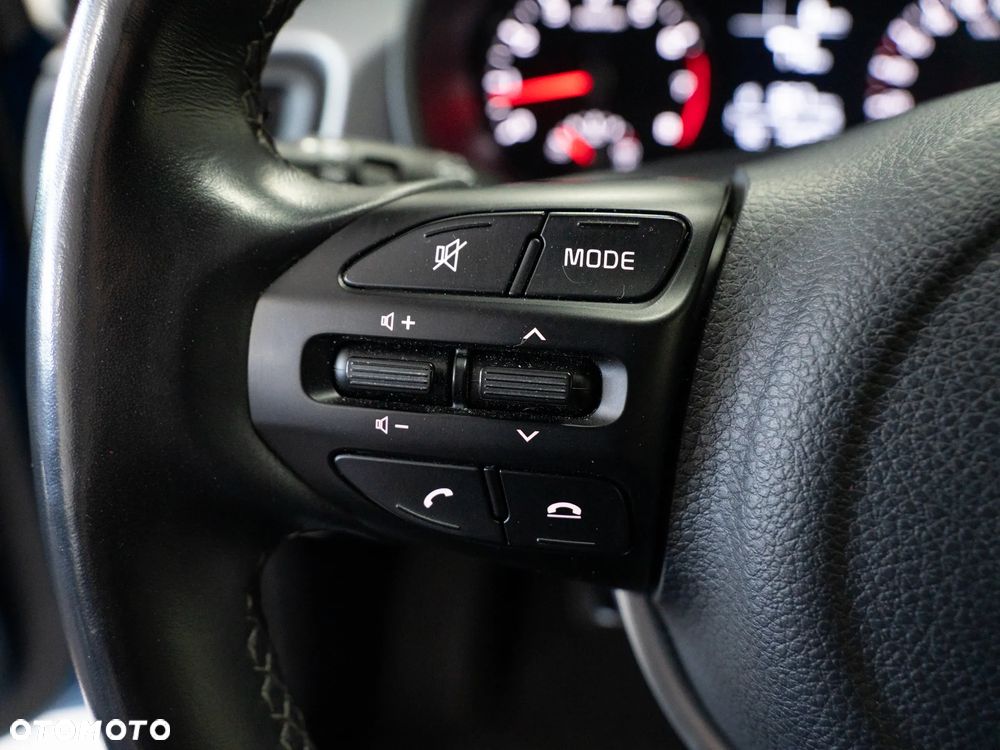 Kia Rio 1.2 L - 17