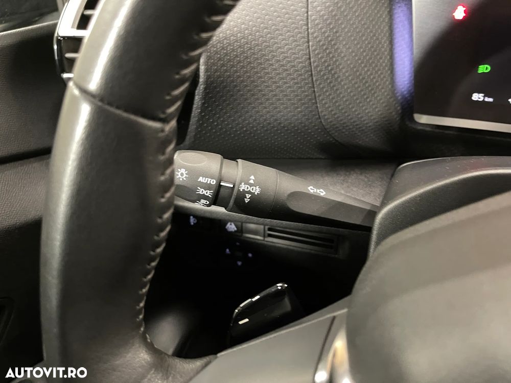 Citroën C4 1.5 BlueHDi S&S EAT8 Feel Pack - 27