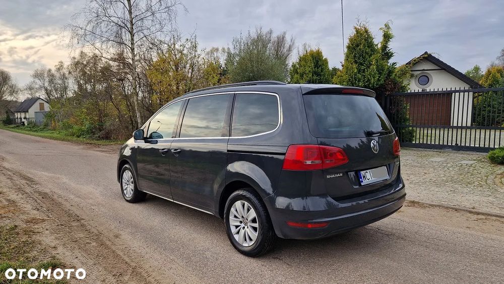 Volkswagen Sharan 2.0 TDI Trendline DSG - 5