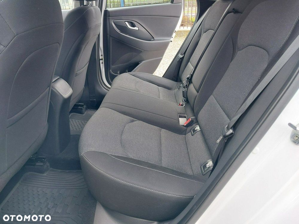 Hyundai i30 1.5 DPI Comfort - 19