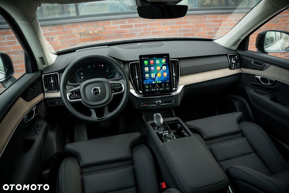 Volvo XC 90 T8 AWD Plus Dark - 26