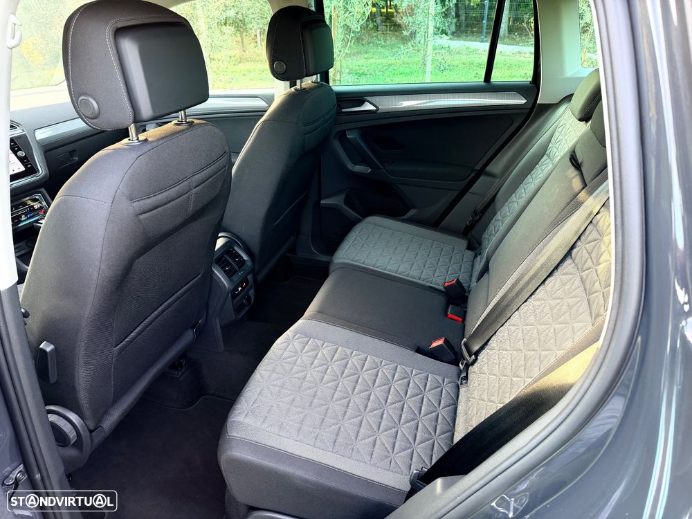 VW Tiguan - 10