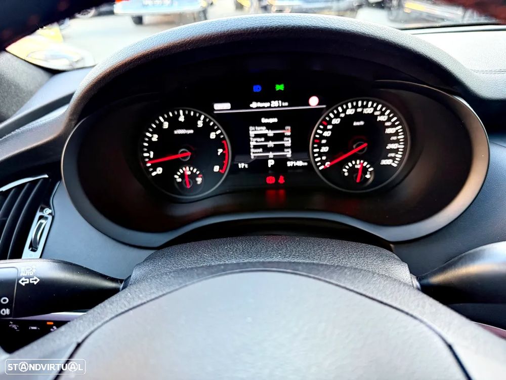 Kia Stinger 3.3 T-GDI GT - 15