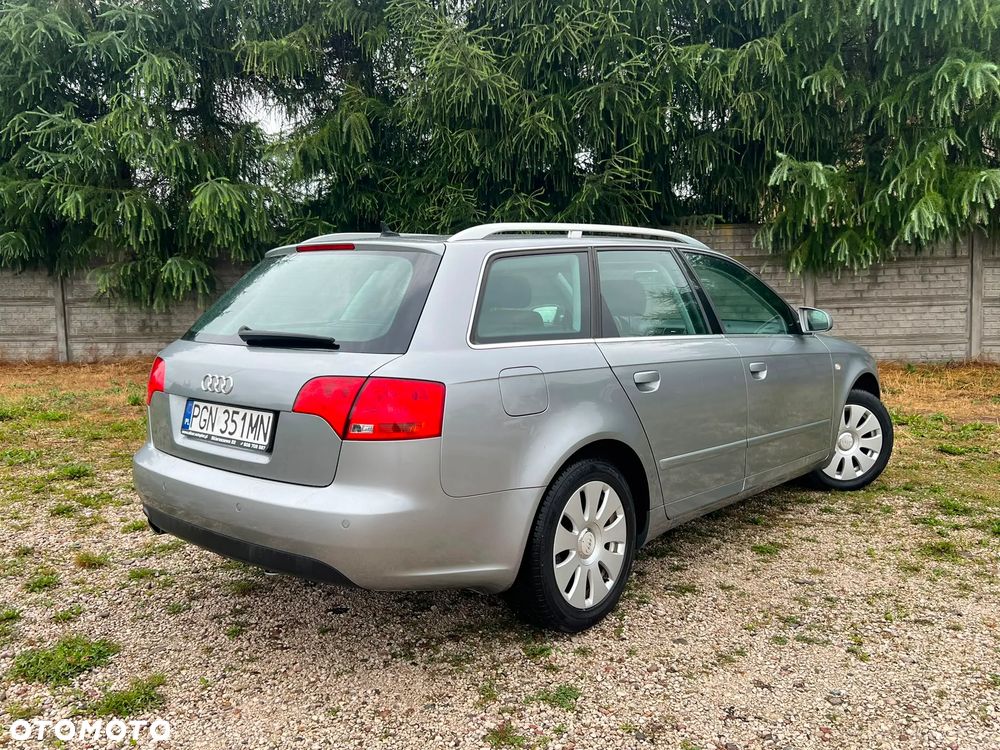 Audi A4 Avant - 9