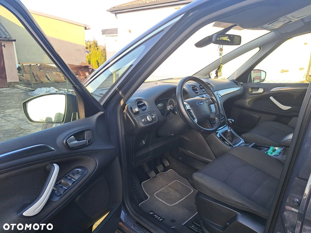 Ford S-Max 2.0 TDCi Titanium - 23
