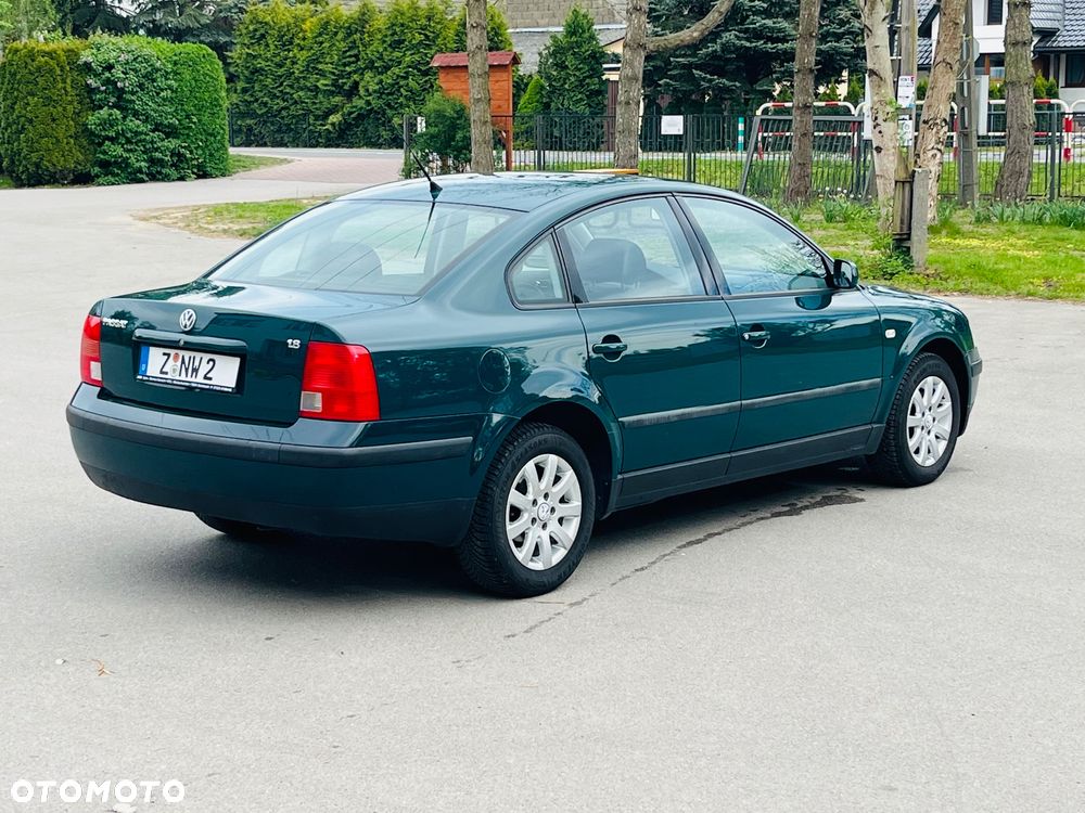 Volkswagen Passat - 8