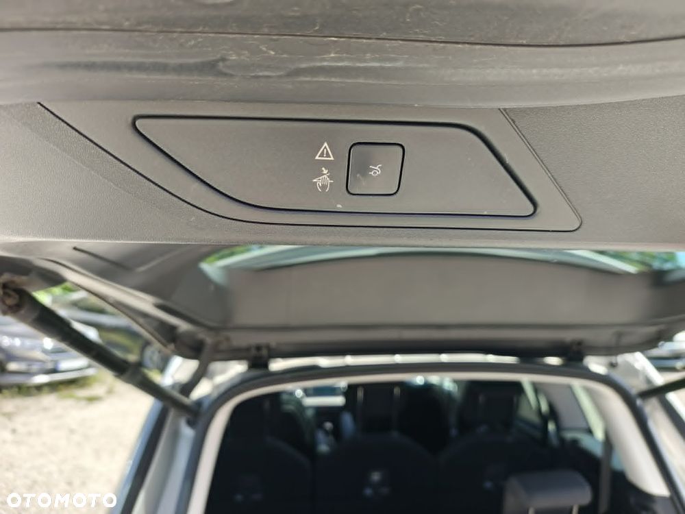 Citroën C4 SpaceTourer Grand PureTech 130 Stop&Start C-SERIES - 10
