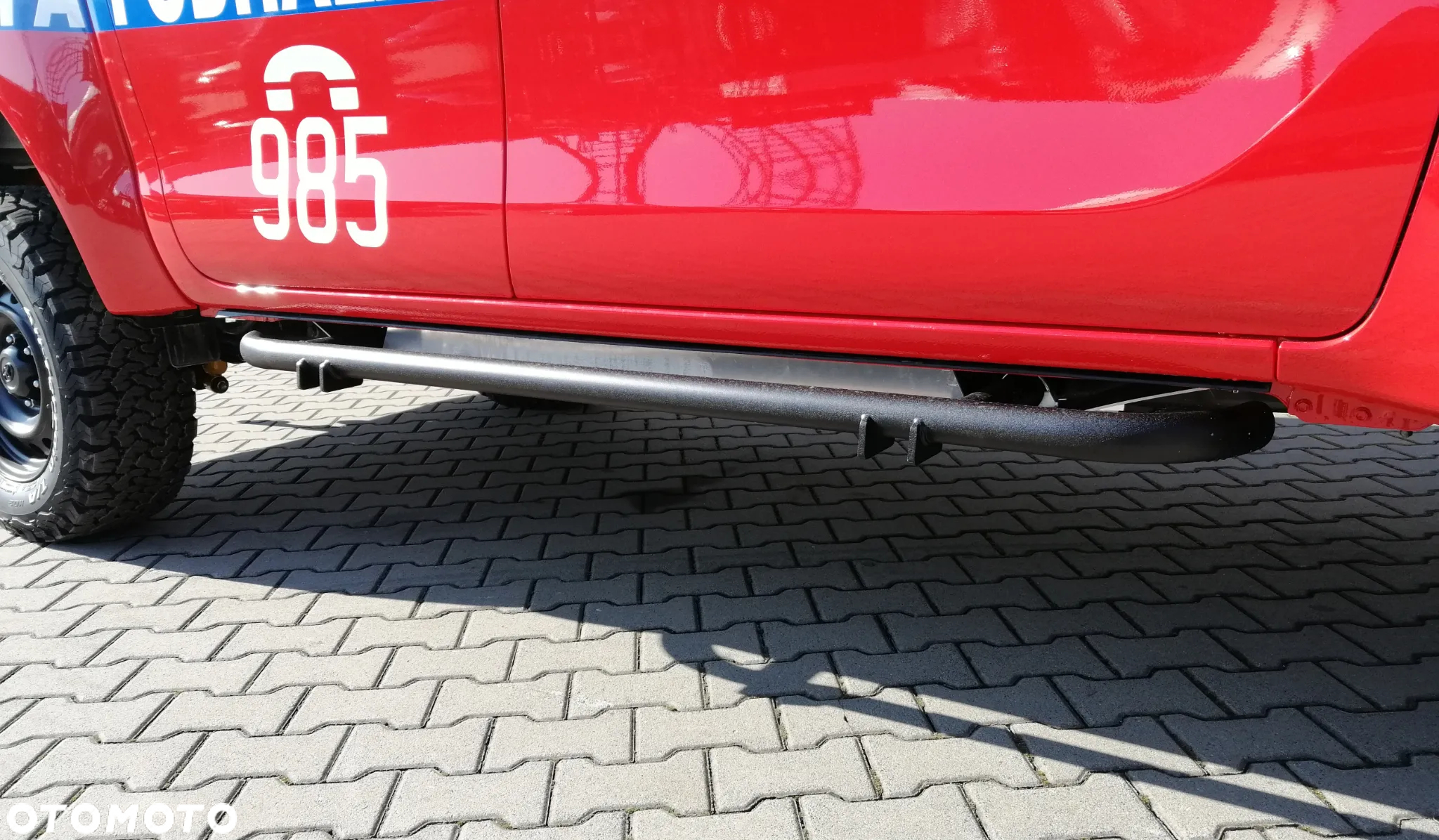 Toyota Hlux Progi boczne, orurowanie boczne - 10