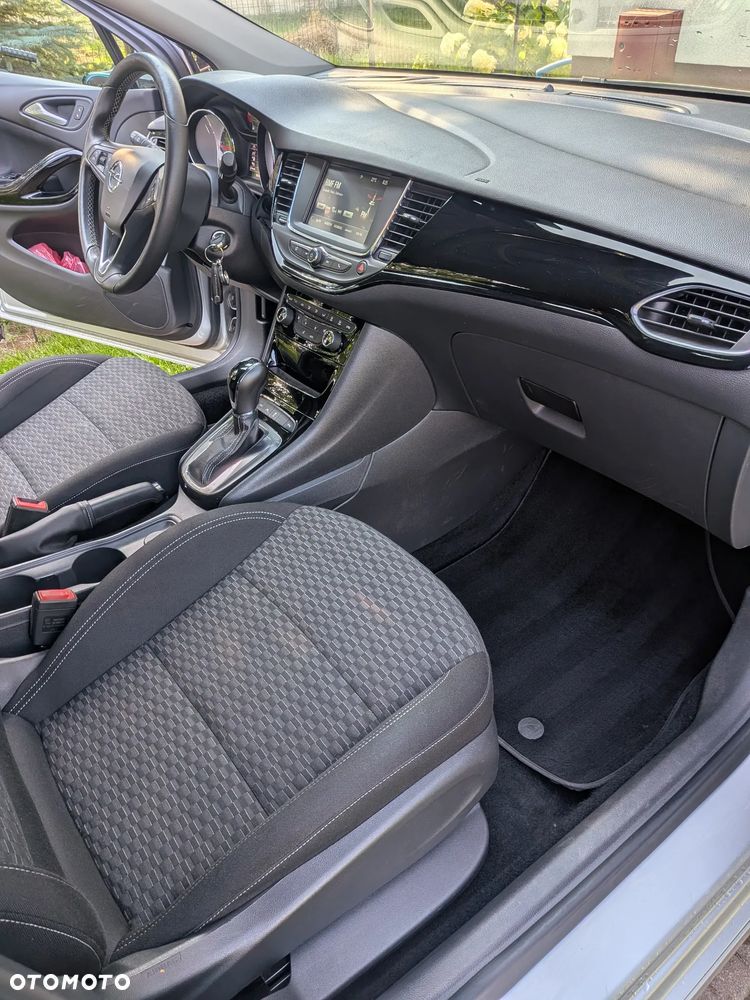 Opel Astra 1.4 T Dynamic S&S - 13