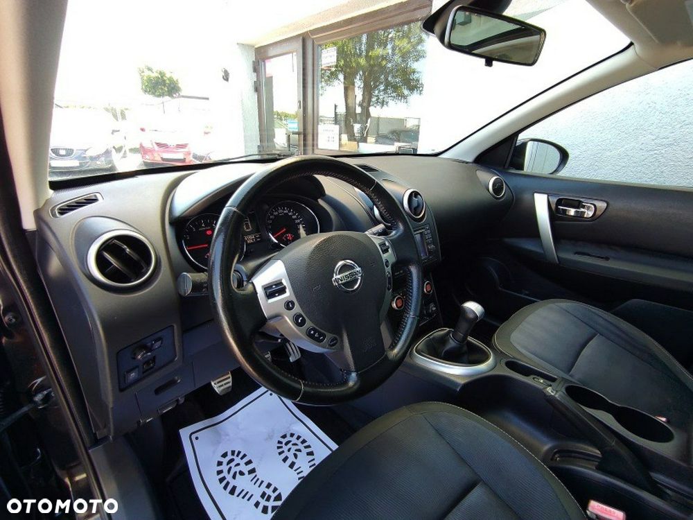 Nissan Qashqai - 9