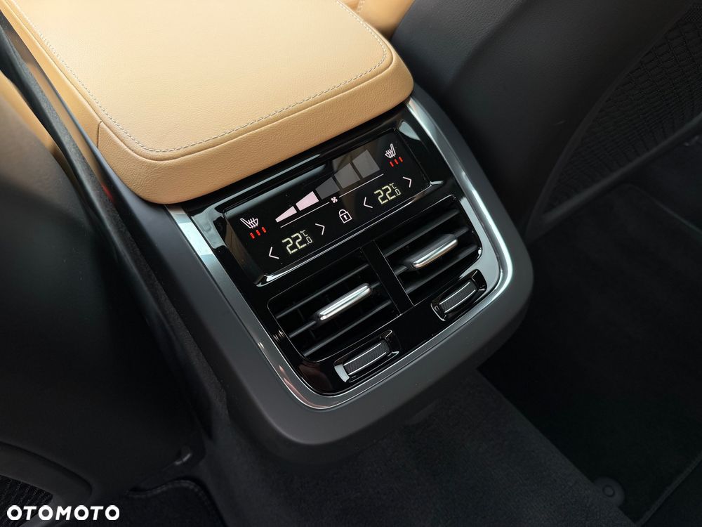 Volvo S90 B5 D AWD Ultimate Bright - 38