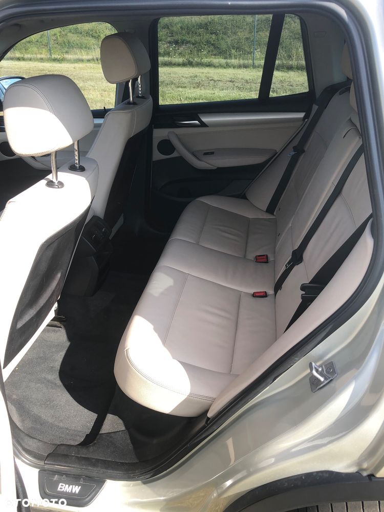 BMW X3 28i xDrive - 9