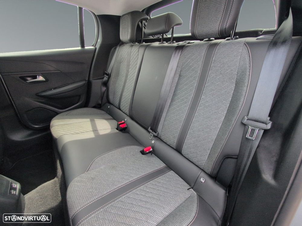 Peugeot e-208 51 kWh Allure - 14