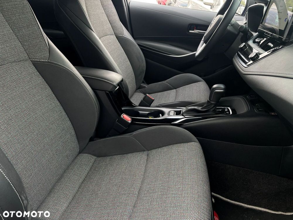 Toyota Corolla - 15