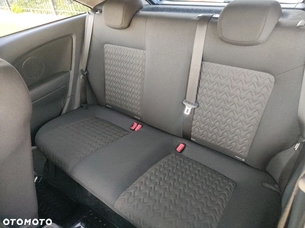 Opel Corsa - 26