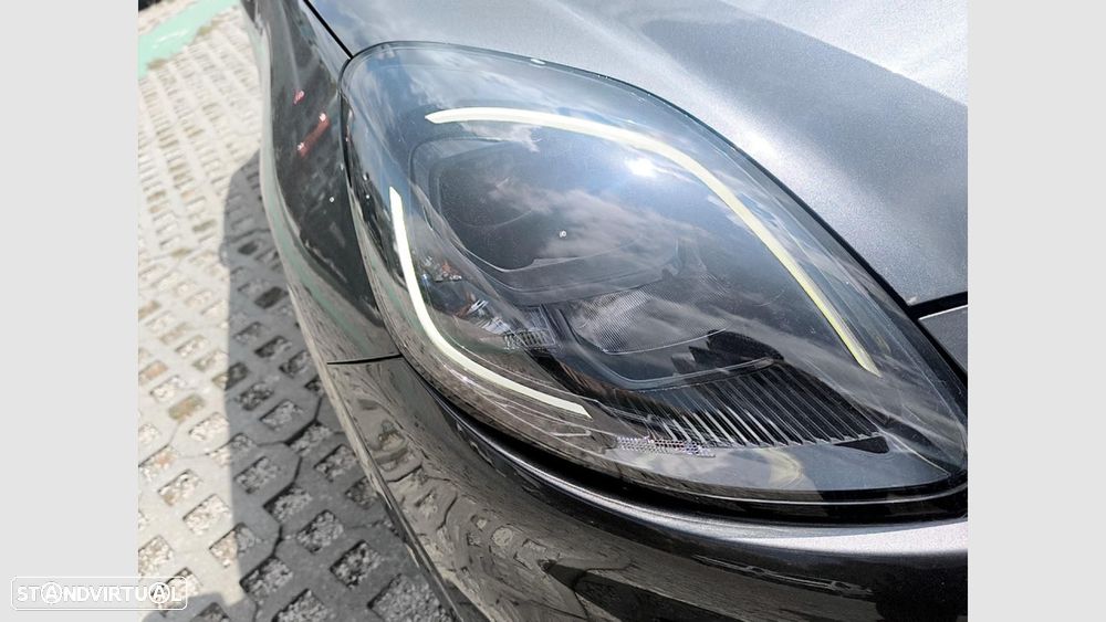 Ford Puma 1.0 EcoBoost MHEV ST-Line — fotografia 8