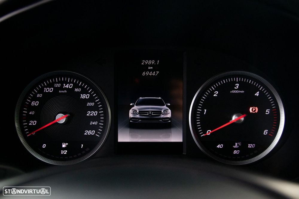 Mercedes-Benz C 180 BlueTEC Exclusive - 20